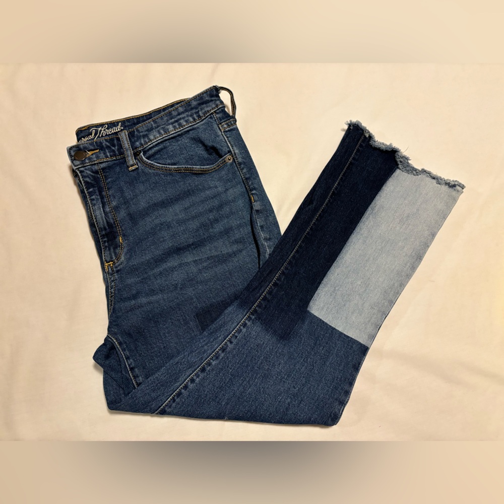 Universal Thread, high rise kick boot crop, patch like jeans, 12/31